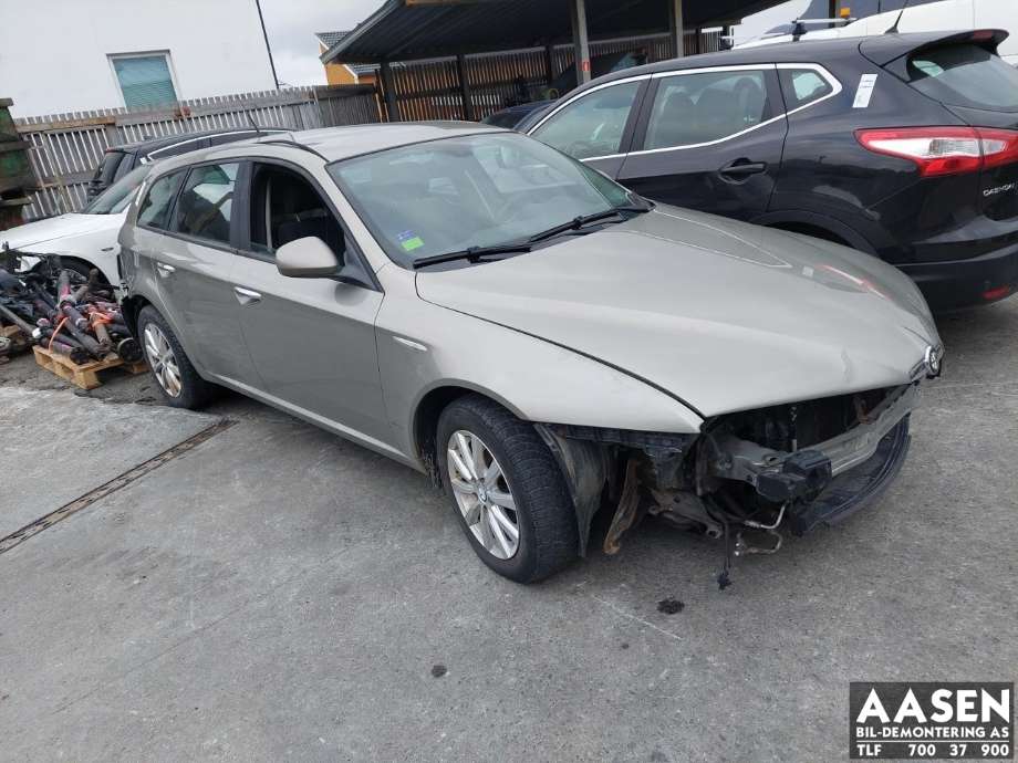 Alfa Romeo 159, 2005-2011  delebil , Motorkode: 939A2000