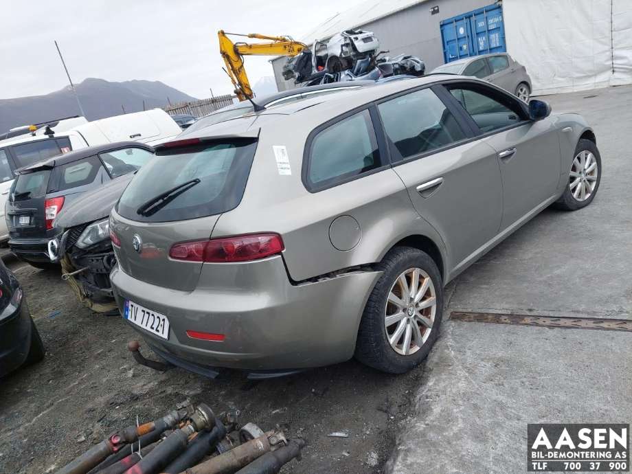 Alfa Romeo 159 2005-2011 delebil , Motorkode: 939A2000, Girkassekode: 