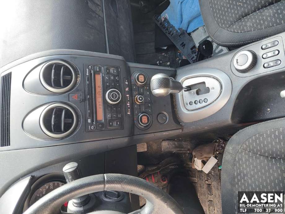 Nissan Qashqai 2007-2010 (Type I, Fase 1) , Motorkode: M9R, Girkassekode: 
