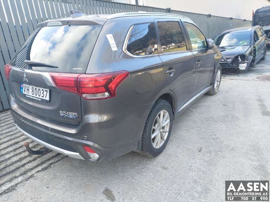 Mitsubishi Outlander 2015-->> (Type III, Fase 2) , Motorkode: 4B11|S61|Y61, Girkassekode: 