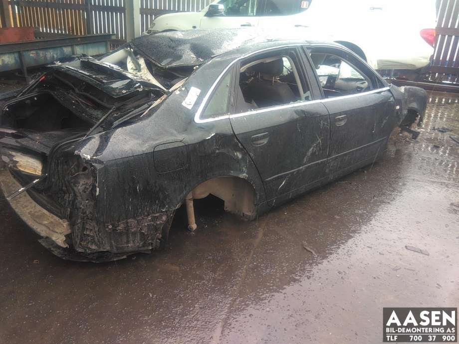 Audi A4 2004-2008 (Type III) (B7) (B7), Motorkode: ALT, Girkassekode: HDZ