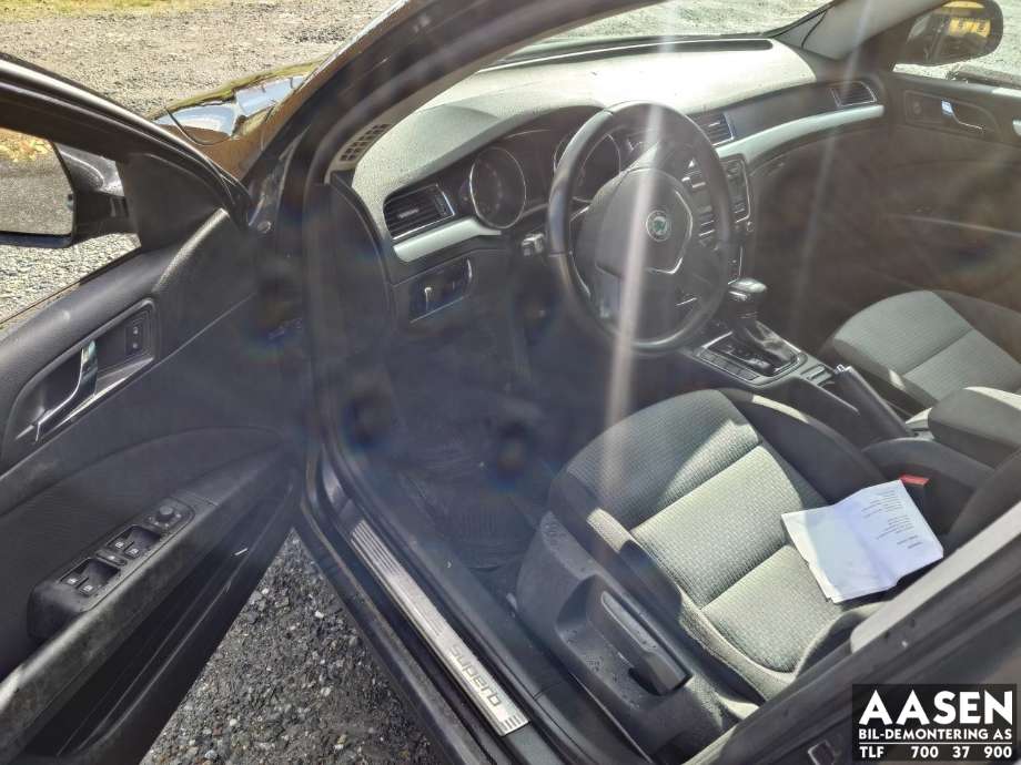 Škoda Superb 2008-2015 (Type II) , Motorkode: CFFB, Girkassekode: MFL