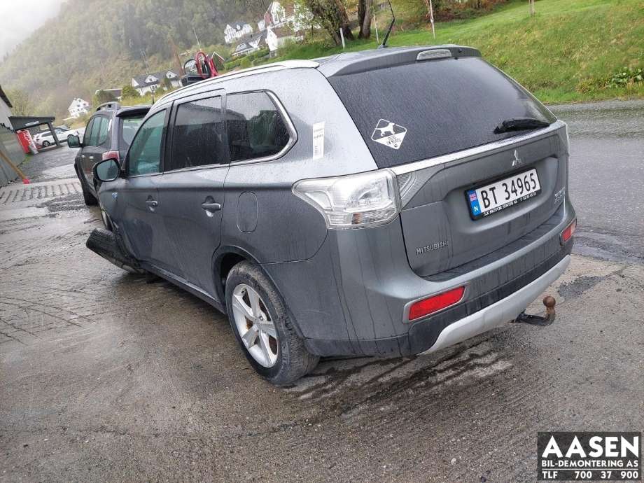 Mitsubishi Outlander 2012-2015 (Type III, Fase 1) , Motorkode: 4B11|S61, Girkassekode: 
