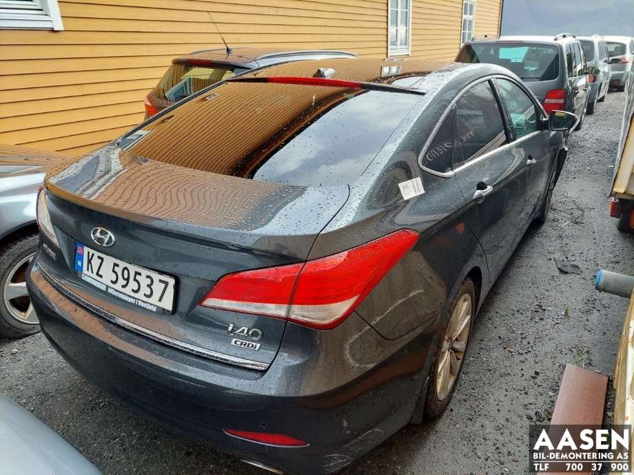 Hyundai i40 2012-2017 , Motorkode: D4FD, Girkassekode: GU55J 010023