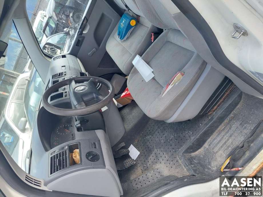 VW Transporter / Caravelle 2003-2009 (Fase 1) (T5) (T5), Motorkode: BRS, Girkassekode: JQT