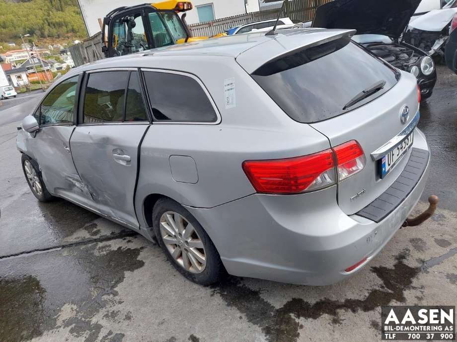 Toyota Avensis 2009-2015 (Type III, Fase 1) , Motorkode: 1AD-FTV, Girkassekode: 