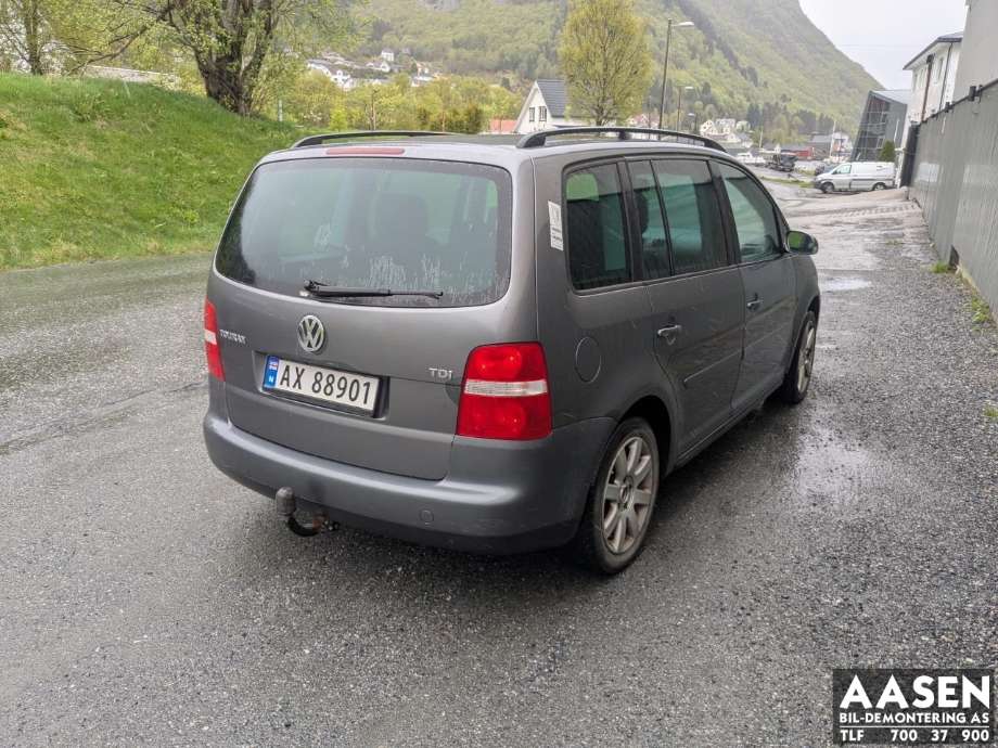 VW Touran 2003-2006 (Type I, Fase 1) , Motorkode: BKC, Girkassekode: GQN