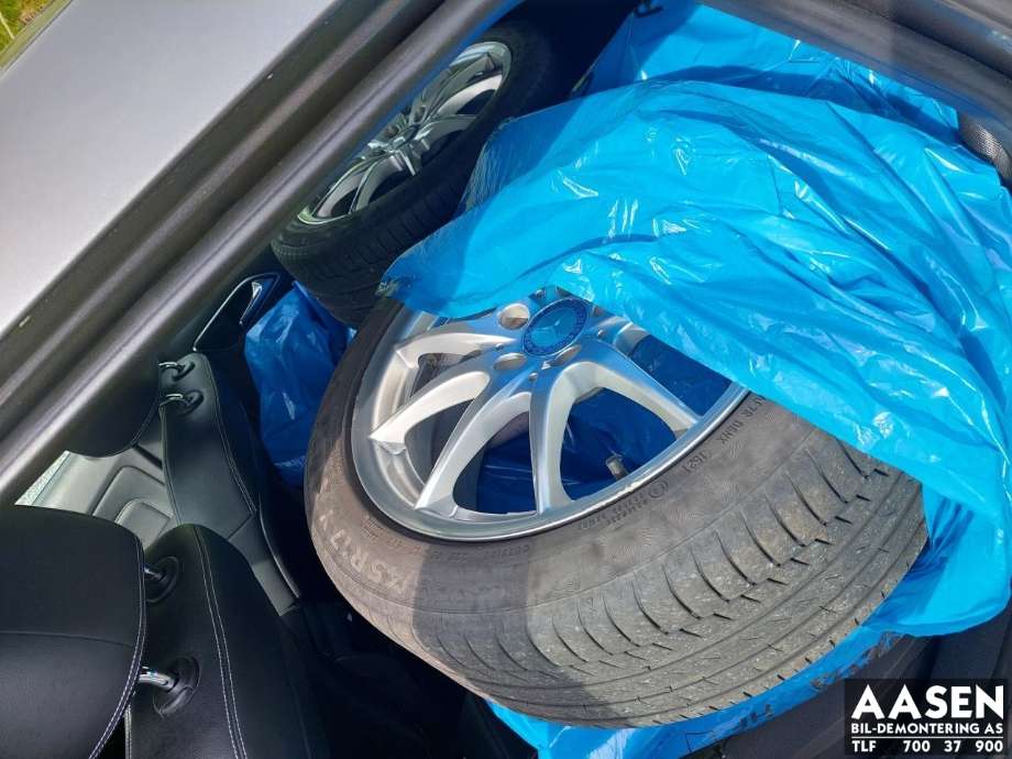 Mercedes B-Klasse 2011-2018 (W246) (W246), Motorkode: M270.910, Girkassekode: 