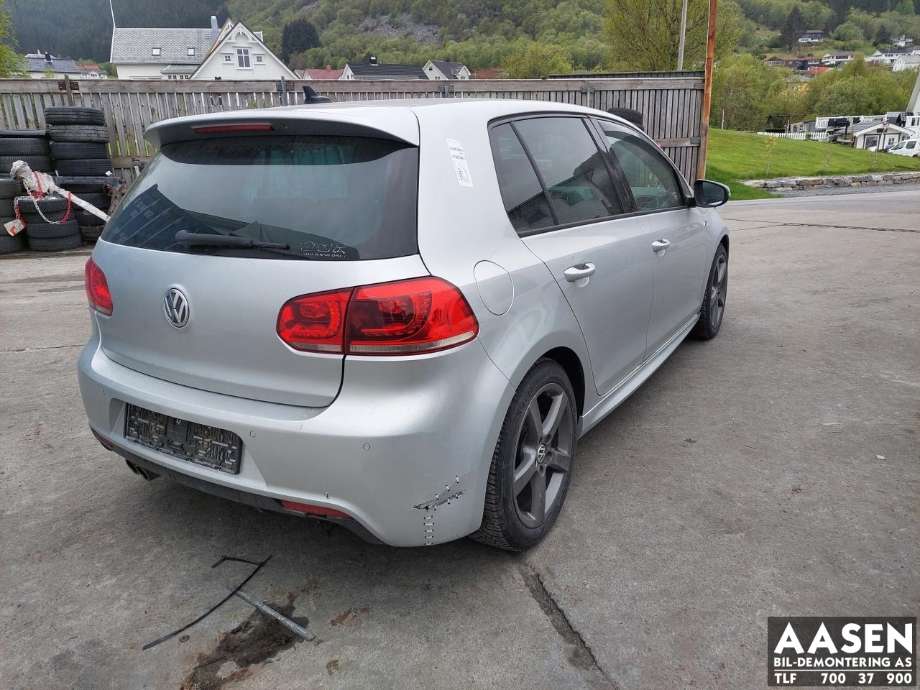 VW Golf VI 2008-2012 , Motorkode: CFFB, Girkassekode: NFR
