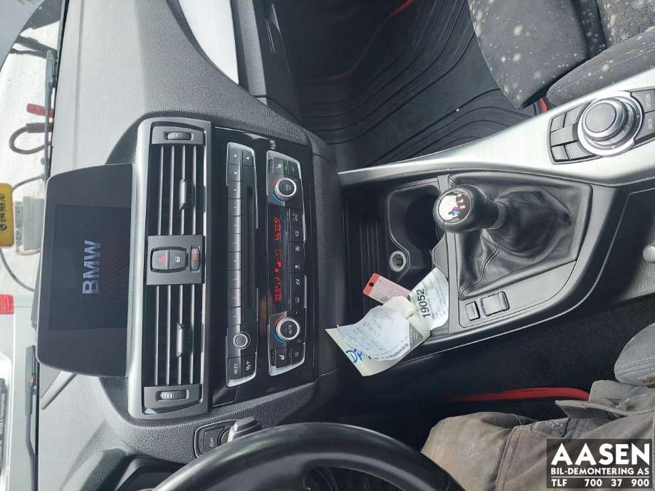 BMW 1-Serie 2011-2015 (Fase 1) (F20/F21) (F20/F21), Motorkode: N47D20C, Girkassekode: 