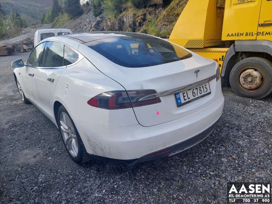Tesla Model S 2013-2016 (Fase 1) , Motorkode: L2S|L2S, Girkassekode: 
