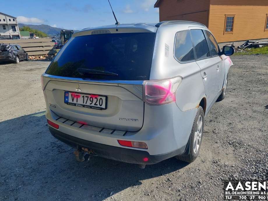 Mitsubishi Outlander 2012-2015 (Type III, Fase 1) , Motorkode: 4N14, Girkassekode: 