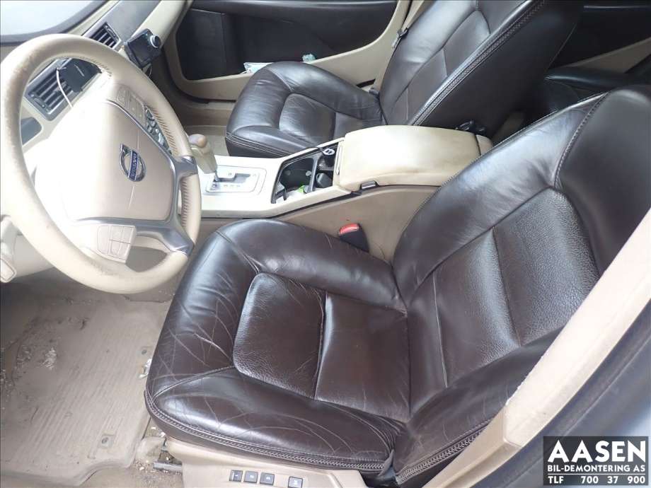 Volvo XC70 2008-2013 (Type II, Fase 1) , Motorkode: D5244T(16), Girkassekode: 31259365