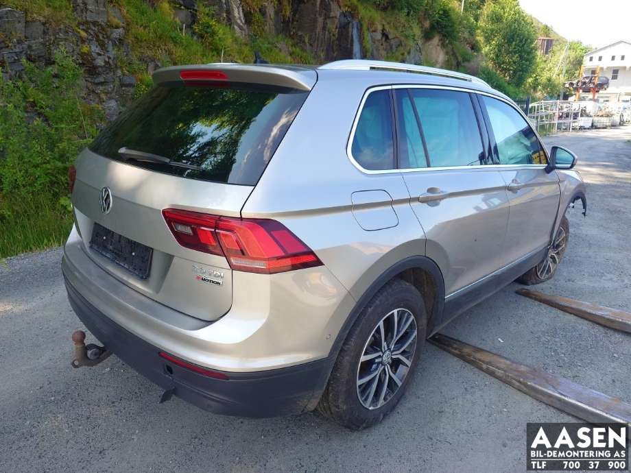 VW Tiguan 2016-2020 (Type II, Fase 1) , Motorkode: DFGA, Girkassekode: QAY