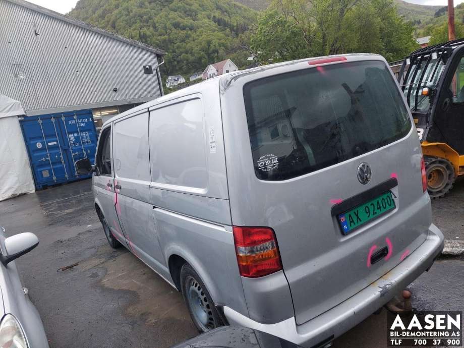 VW Transporter / Caravelle 2003-2009 (Fase 1) (T5) (T5), Motorkode: AXB, Girkassekode: 