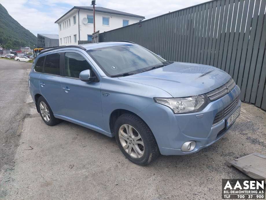 Mitsubishi Outlander 2012-2015 (Type III, Fase 1) , Motorkode: 4B11|S61|Y61, Girkassekode: 