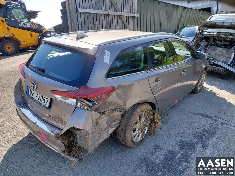Toyota Auris 2015-2019 (Type II, Fase 2) , Motorkode: 2ZR-FXE, Girkassekode: 