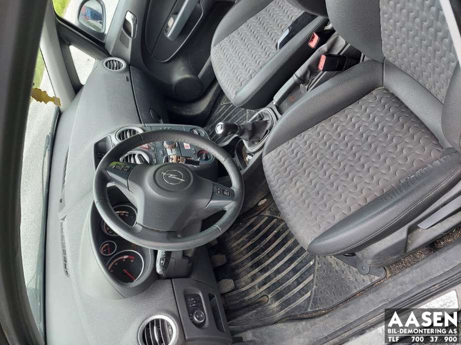 Opel Corsa D 2006-2014 , Motorkode: A13DTE, Girkassekode: 