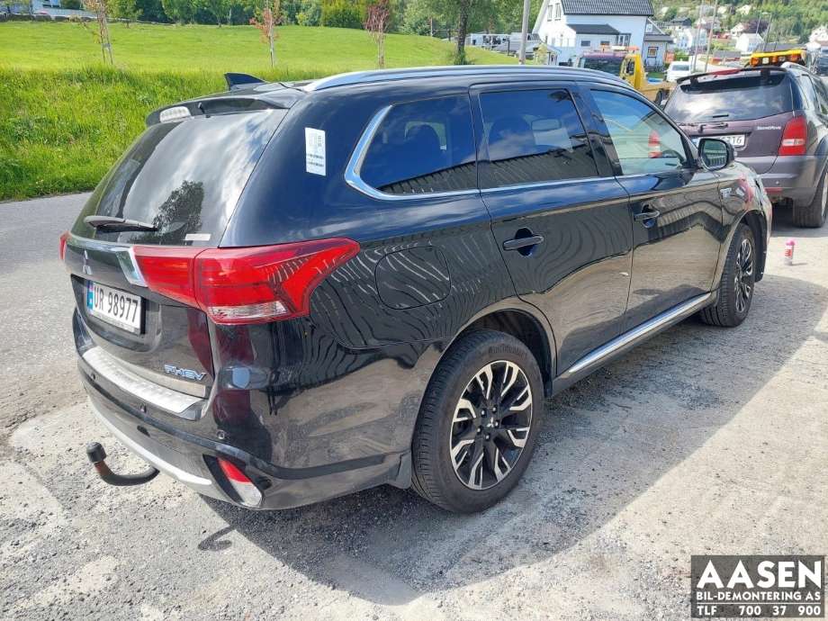 Mitsubishi Outlander 2015-->> (Type III, Fase 2) , Motorkode: 4B11|S61|Y61, Girkassekode: 