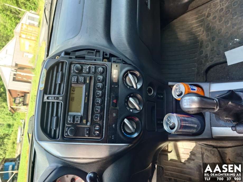 Toyota RAV4 2000-2006 (Type II) , Motorkode: 1CD-FTV, Girkassekode: