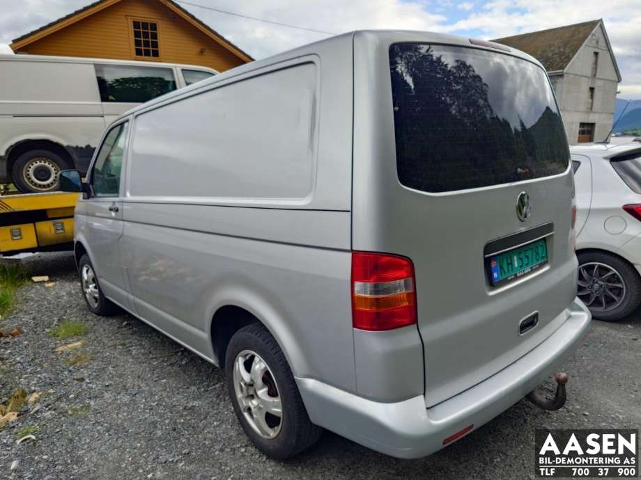 VW Transporter / Caravelle 2003-2009 (Fase 1) (T5) (T5), Motorkode: BNZ, Girkassekode: 