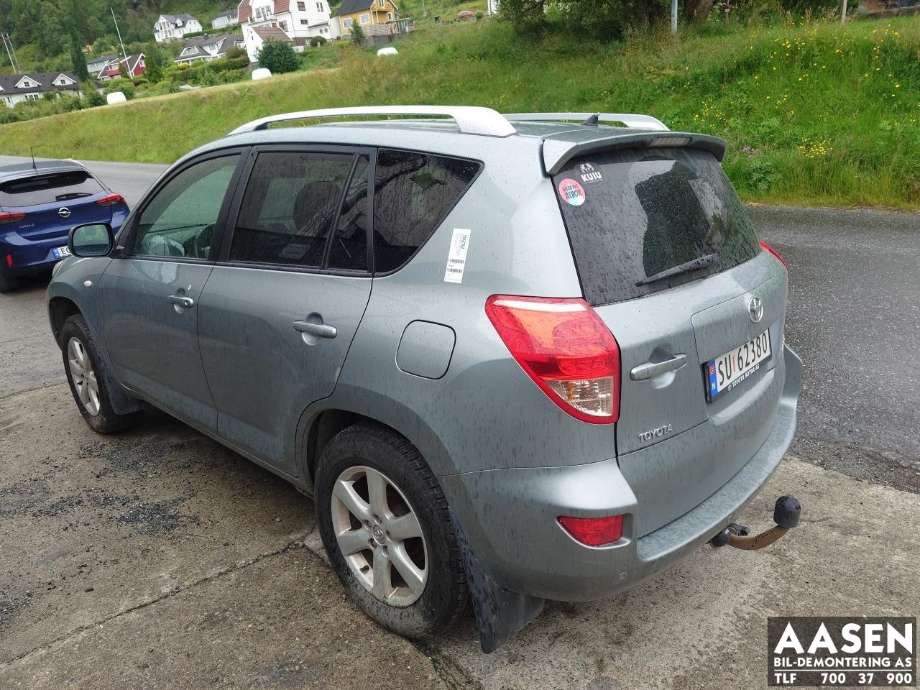 Toyota RAV4 2006-2009 (Type III, Fase 1) , Motorkode: 2AD-FTV|DPF, Girkassekode: 