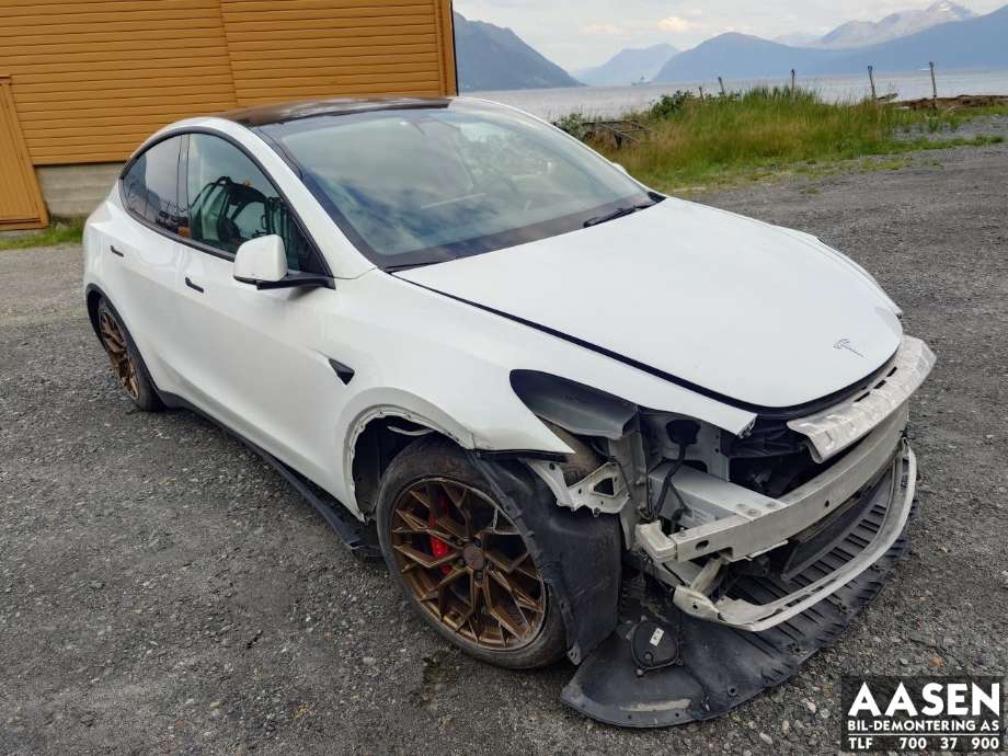 Tesla Model Y 2021-2024 (Type I) , Motorkode: 3D3|3D6, Girkassekode: 