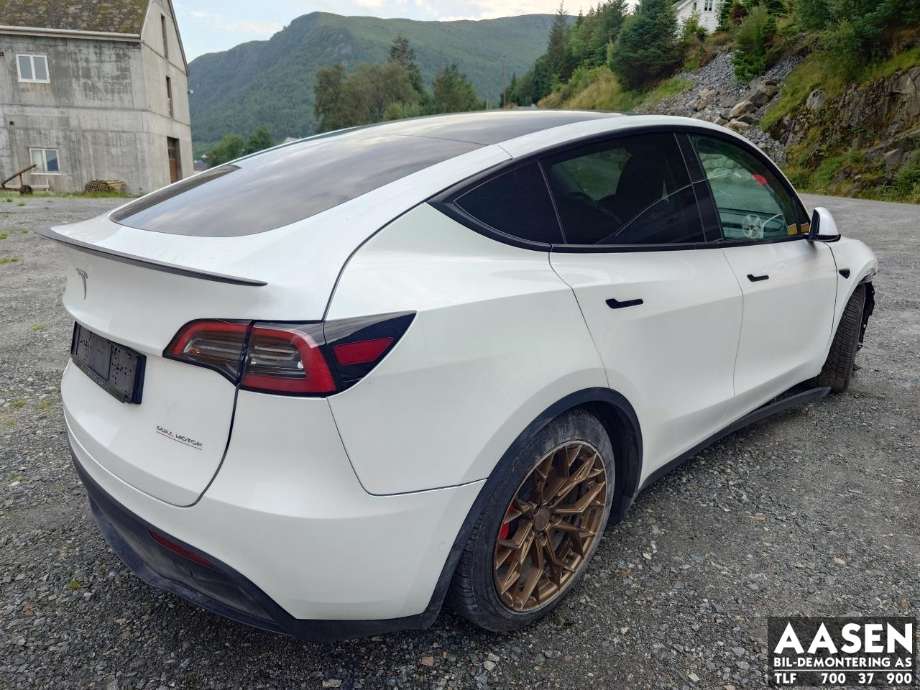 Tesla Model Y 2021-2024 (Type I) , Motorkode: 3D3|3D6, Girkassekode: 
