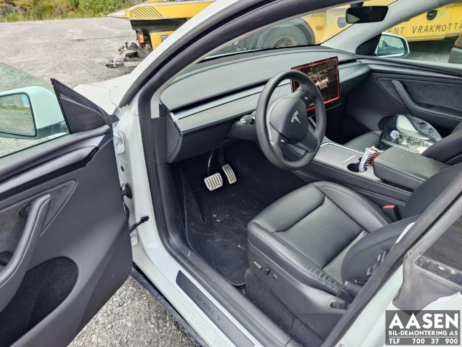 Tesla Model Y 2021-2024 (Type I) , Motorkode: 3D3|3D6, Girkassekode: 