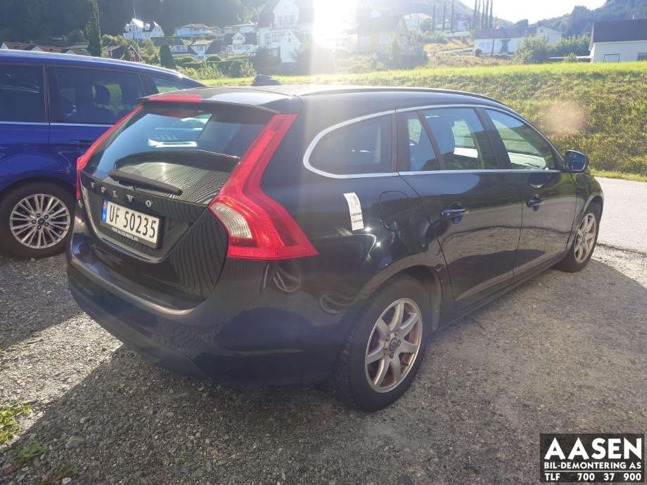 Volvo V60 2010-2013 (Type I, Fase 1) , Motorkode: D4162T, Girkassekode: 1285027