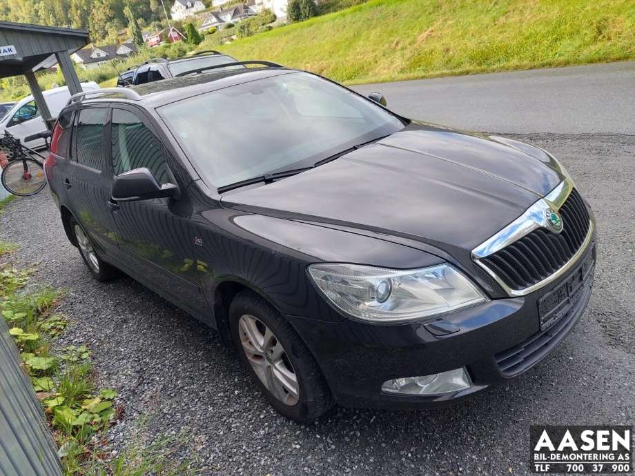 Škoda Octavia 2009-2013 (Type II, Fase 2) , Motorkode: CFHF, Girkassekode: NFR