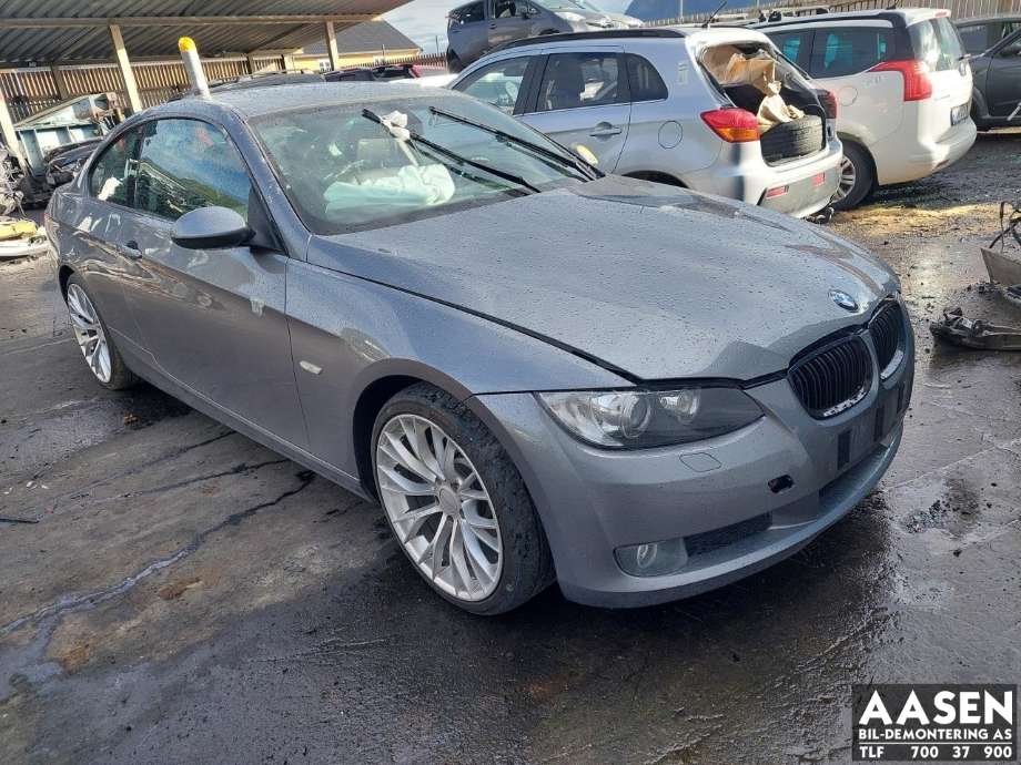 BMW 3-Serie 2005-2011 (E90/E91/E92/E93) (E90/E91/E92/E93), Motorkode: N53B30A, Girkassekode: 