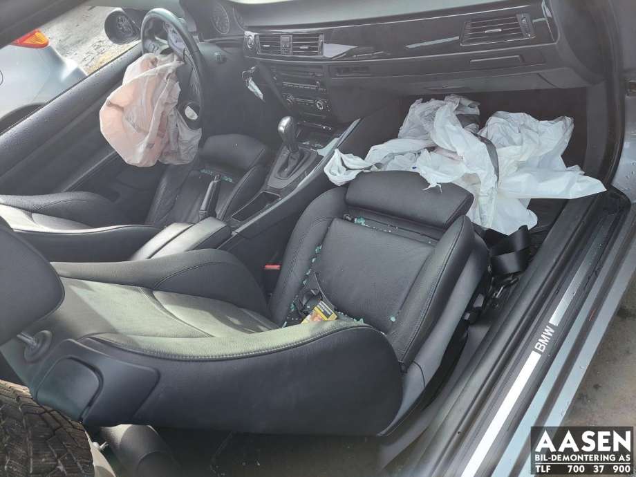 BMW 3-Serie 2005-2011 (E90/E91/E92/E93) (E90/E91/E92/E93), Motorkode: N53B30A, Girkassekode: 