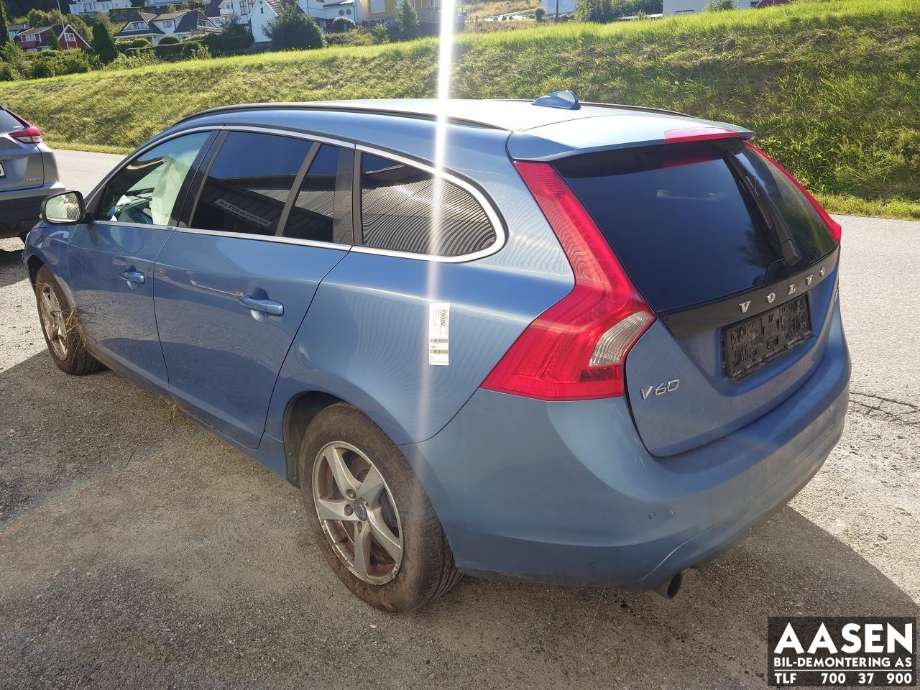 Volvo V60/V60 CC 2013-2018 (Type I, Fase 2) , Motorkode: D4162T, Girkassekode: 1285027