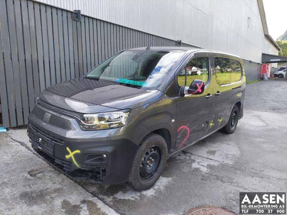 Fiat Doblo, 2022->>  delebil 