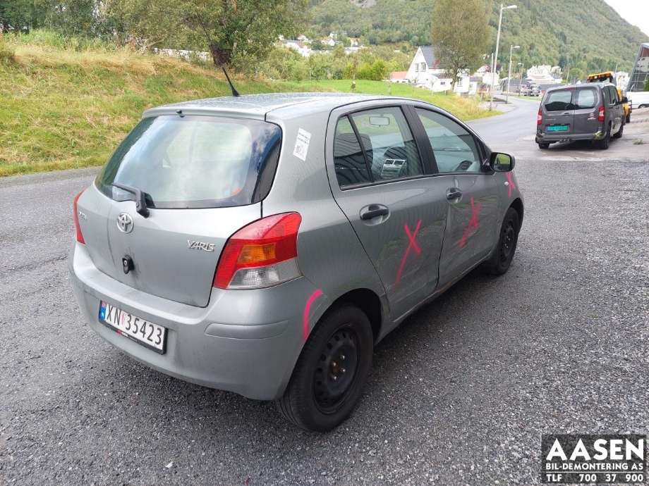 Toyota Yaris 2009-2011 (Type II, Fase 2) , Motorkode: 1KR-FE, Girkassekode: 