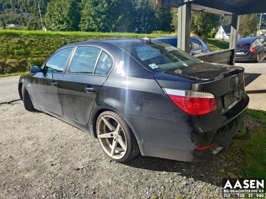 BMW 5-Serie 2003-2010 (E60/E61) (E60/E61), Motorkode: 256D2, Girkassekode: 