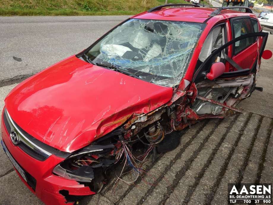 Hyundai i30 2007-2012 (Type I) , Motorkode: D4FB-FL, Girkassekode: 