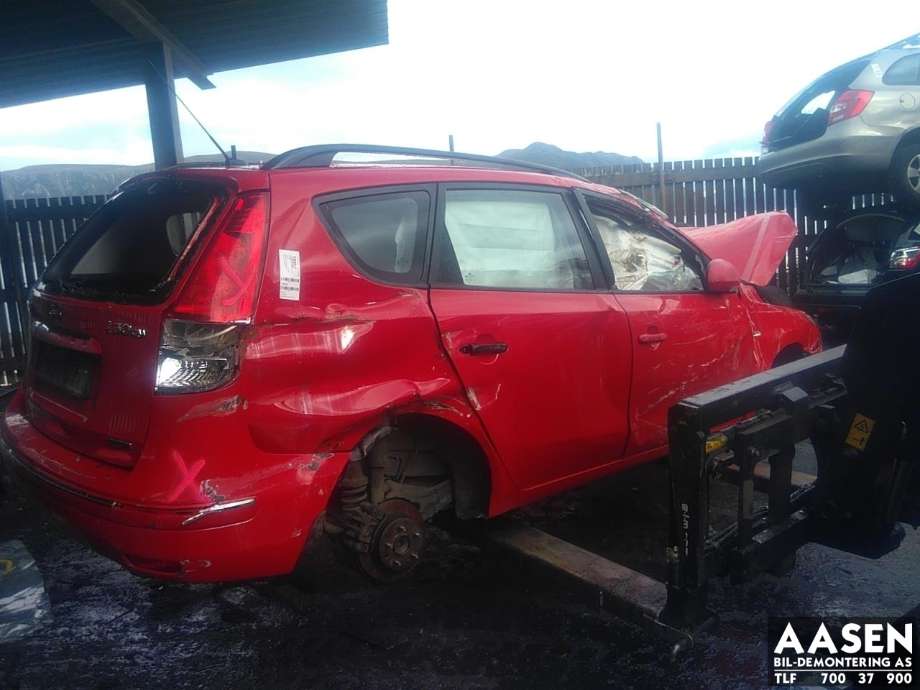 Hyundai i30 2007-2012 (Type I) , Motorkode: D4FB-FL, Girkassekode: 