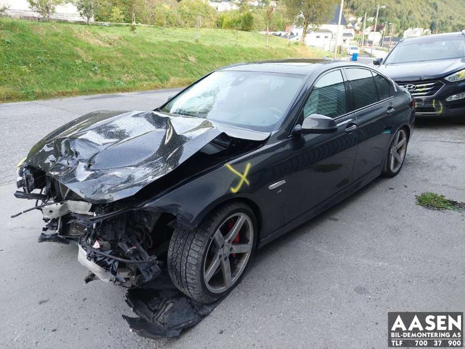 BMW 5-Serie 2010-2017 (F10/F11) (F10/F11), Motorkode: N57D30B, Girkassekode: GA8HP70Z - AWD