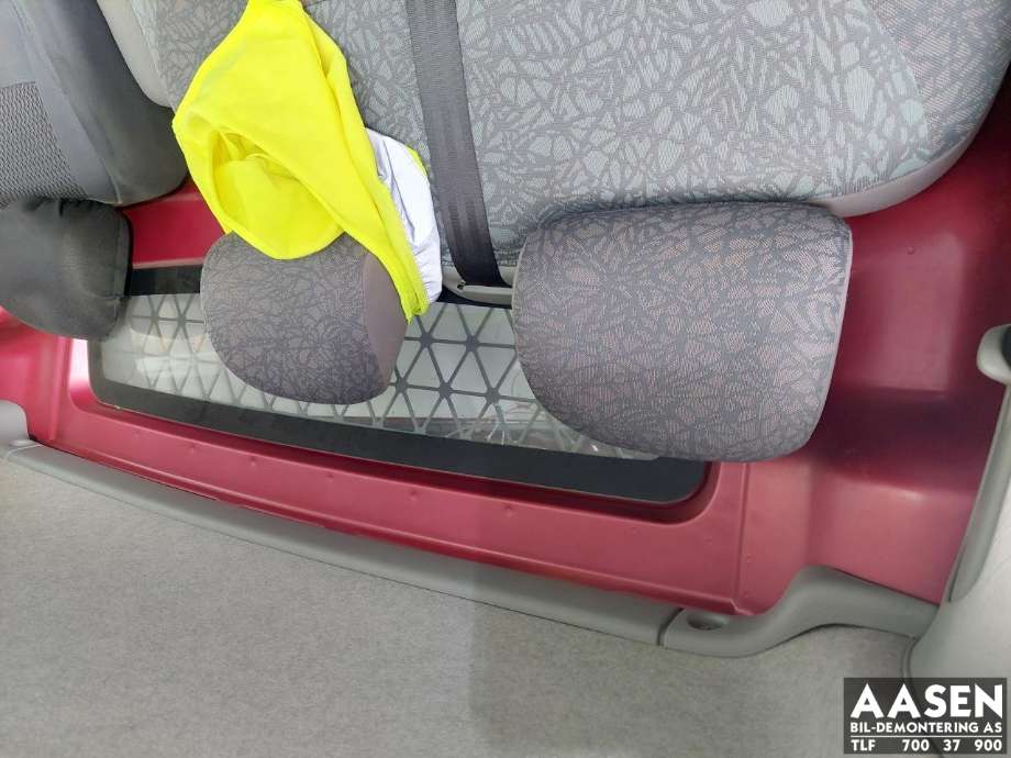 Opel Vivaro A 2006-2014 , Motorkode: G9UB7, Girkassekode: 