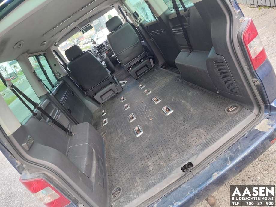 VW Transporter / Caravelle 2003-2009 (Fase 1) (T5) (T5), Motorkode: AXE, Girkassekode: HNC
