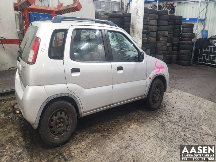Suzuki Ignis 2003-2010 (Type I) (UNGARN) (UNGARN), Motorkode: M13A, Girkassekode: