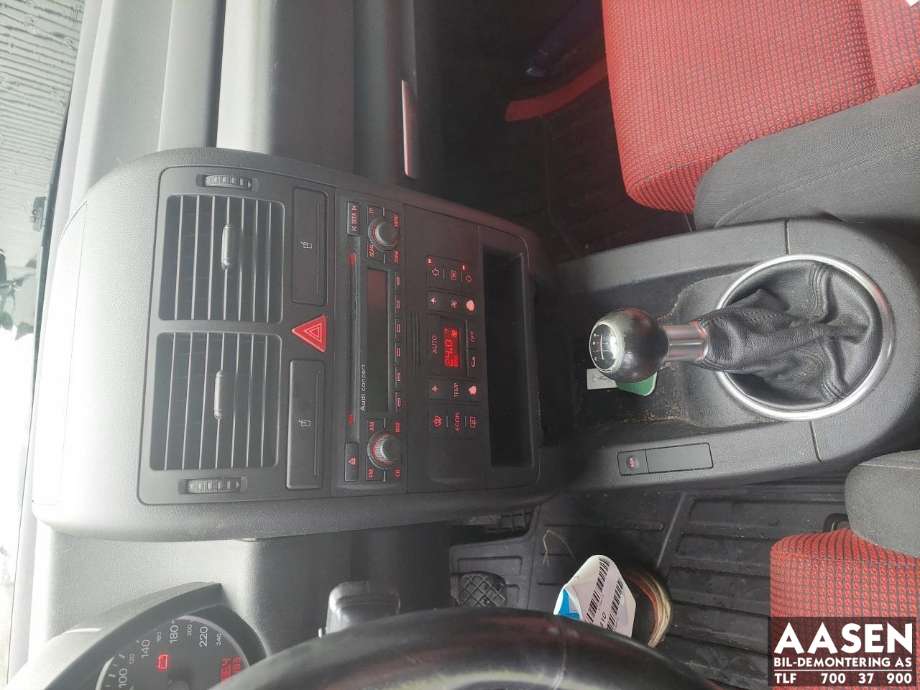 Audi A2 2000-2005 , Motorkode: AMF, Girkassekode: EWQ