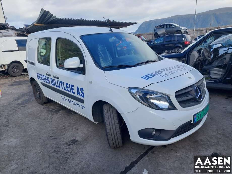 Mercedes Citan 2012-2021 (W415) (W415), Motorkode: K9K U8, Girkassekode: 