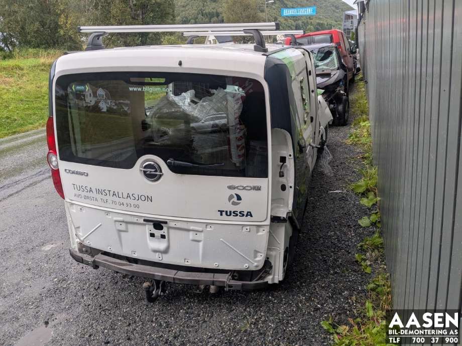 Opel Combo D 2012-2018 , Motorkode: 940C1000, Girkassekode: 