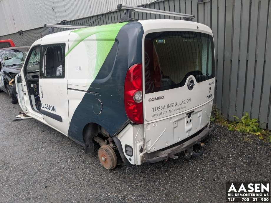 Opel Combo D 2012-2018 , Motorkode: 940C1000, Girkassekode: 