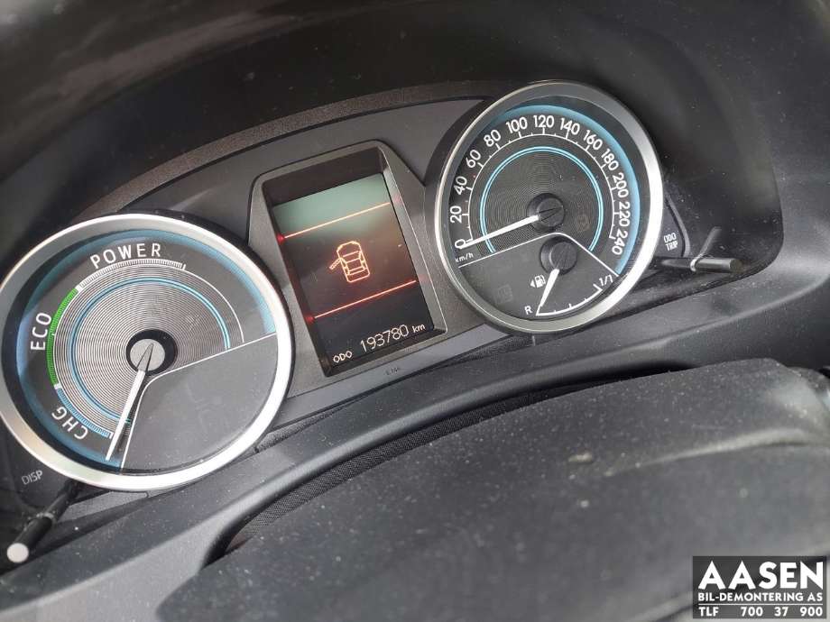 Toyota Auris 2013-2015 (Type II, Fase 1) , Motorkode: 2ZR-FXE, Girkassekode: 
