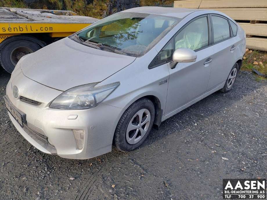 Toyota Prius 2009-2016 (Type III) (COMBI) (COMBI), Motorkode: 2ZR-FXE, Girkassekode: 