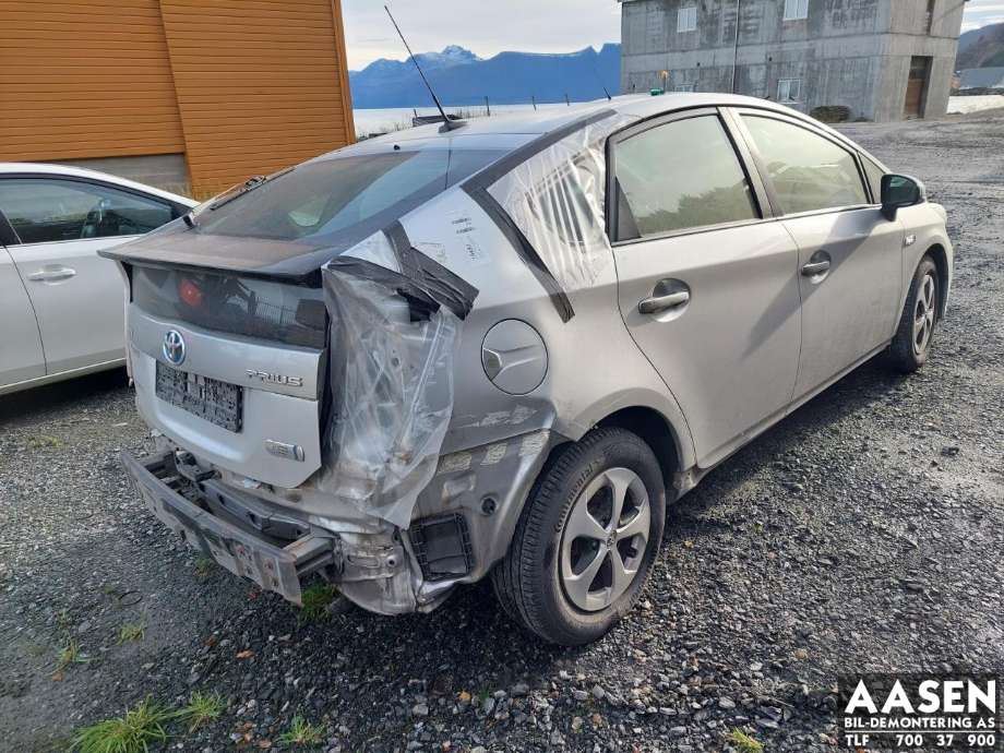 Toyota Prius 2009-2016 (Type III) (COMBI) (COMBI), Motorkode: 2ZR-FXE, Girkassekode: 